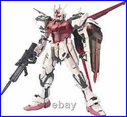 Bandai Hobby Strike Rouge + Skygrasper 1/60 Bandai Perfect Grade Action Figure