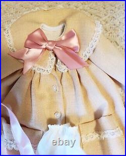 RARE Amy March Hobby Artist Outfit Little Women Journal 16 98' Madame Alexander
