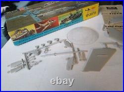Vintage/rare Hobby Kit Gift Set/supersonic Marines Model Kit-1957